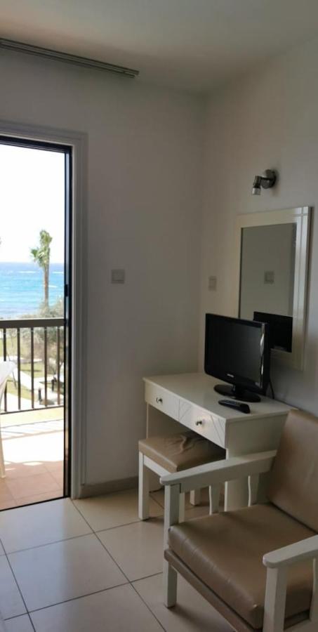 Simos Magic Beach Hotel Apts Айя-Напа Экстерьер фото