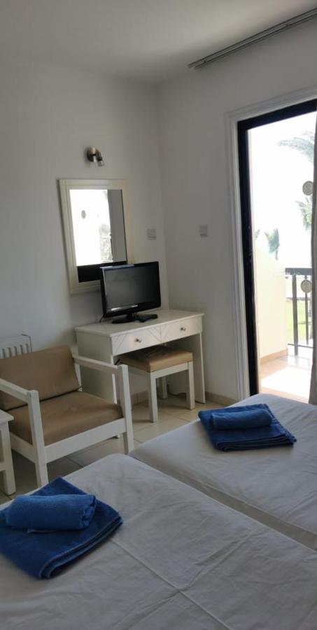 Simos Magic Beach Hotel Apts Айя-Напа Экстерьер фото
